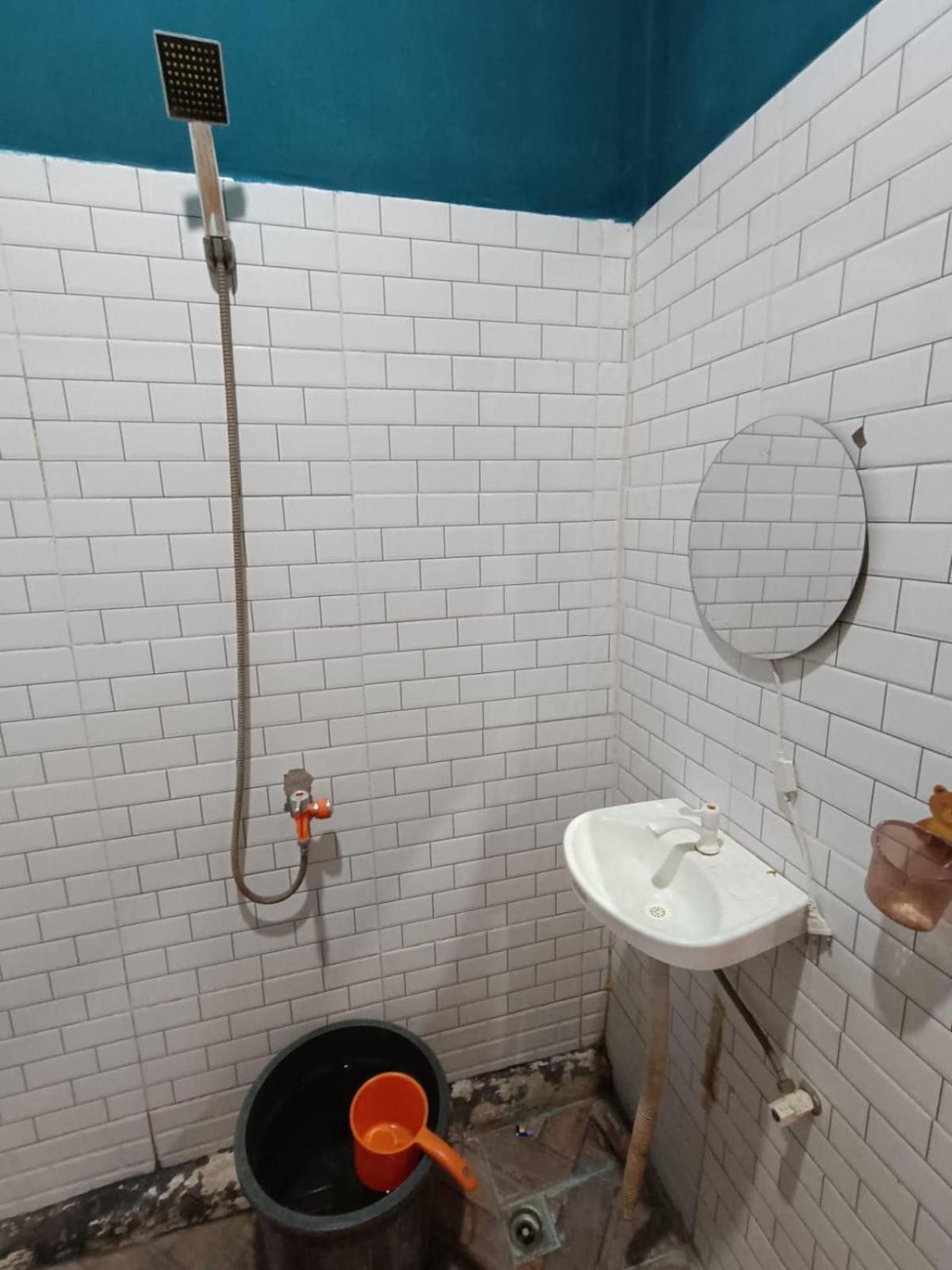 Oyo Life 92977 Neba Kost Aesthetic 호텔 Peladen 외부 사진