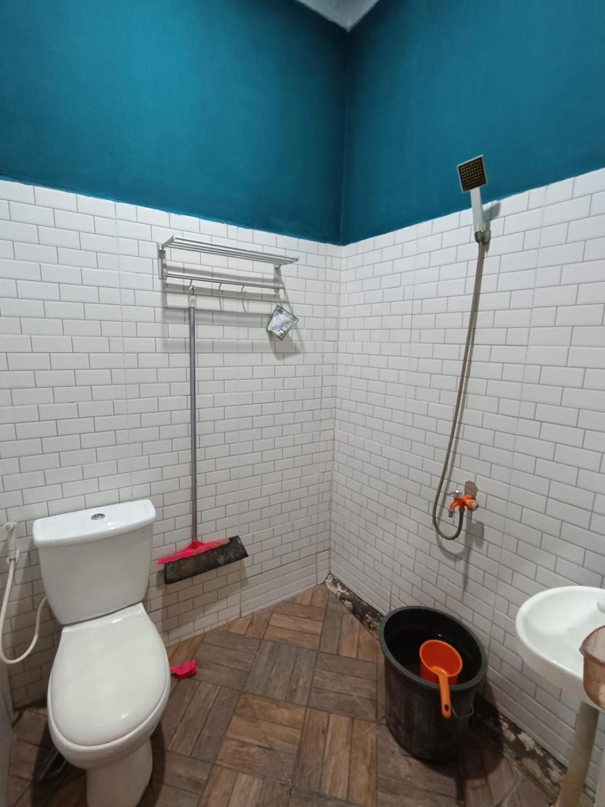 Oyo Life 92977 Neba Kost Aesthetic 호텔 Peladen 외부 사진