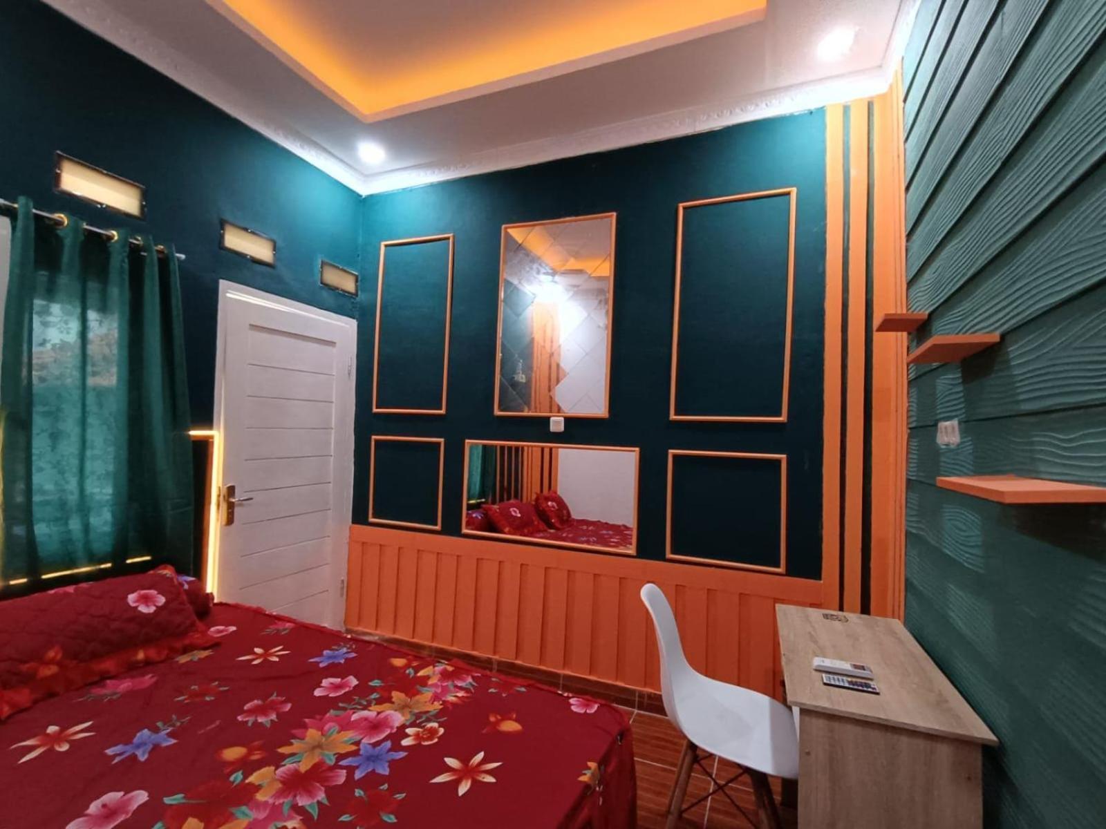 Oyo Life 92977 Neba Kost Aesthetic 호텔 Peladen 외부 사진