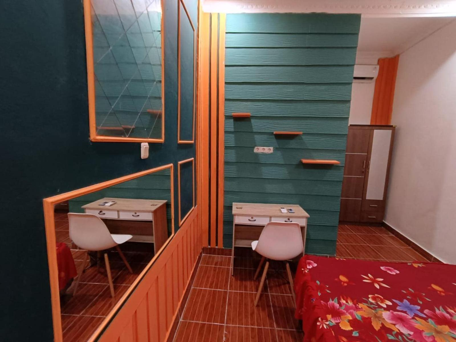 Oyo Life 92977 Neba Kost Aesthetic 호텔 Peladen 외부 사진